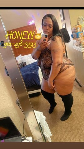 🗣1ST TIME IN GREENWOD🚨FresH FaCe, SWEET 👅 TaSte WIT A PRETTY AMAZON STALLION‼ TELL ME WAT U NEED & I GOT SPECIALS 4 U!🤑 FACE ⬇ ASS 🆙 DATS THE WAY I LIKE TO FUCK💦 Luv It Up the Ass So Ask About ANAL 🤑 SPECIALS TOO👅 - 37 - 1