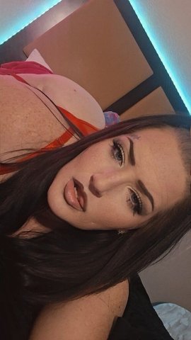 Most of you men just want to jump right in, only for the simple fact that no women has given you head that makes your toes curl, tremble uncontrollably! Cum straight down my throat! - 34 - 1