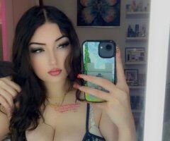 Chicago escorts - 🅇🆁︎🅰︎🆃︎🅴︎🅳︎ 🩷 🍭Thick thighs & pretty eyes. 💦 Here for the weekend . ✨ - 25