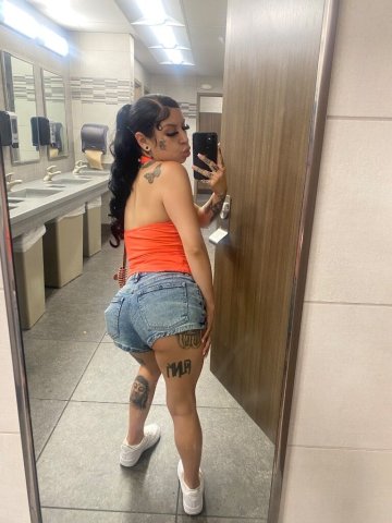 THICK SLIM LATINA - 22 - 1