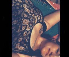 Buffalo escorts - last night in LV! message me - 28