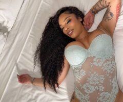 NEW Busty Kinky Bombshell 🍒 - 23 - Image 3