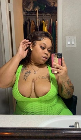 Come Get A Taste Of This Honeyy - 29 - 1