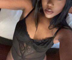 Dominican Mami FROM CALI 🥵 Just Landed ✈ 🛬 Two Days of Xrated FUN!! Catch me while Im in Town Papi 🔐✅ - 24 - Image 3