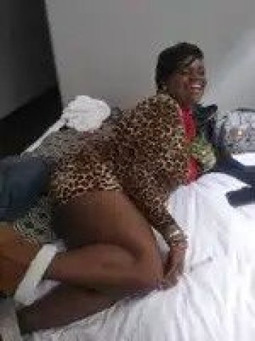 A NIGHT TO REMEMBER - 32 - 1