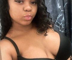 thick in the thighs & pretty in the eyes 🥰🫦 - 21 - Image 3