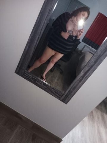let me be your drug... wanna play... - 40 - 1