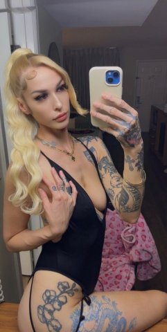 Stunning Slim Model Bubbly 🫧Butt to match Bubbly💦 Personality - 25 - 1
