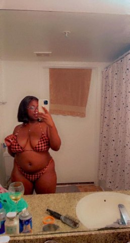New In TOWN /OUTCALLS & CARDATES - 21 - 1