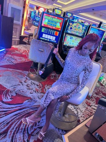 Lucky Lady 🎰🍒 - 19 - 1