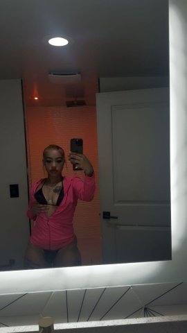 im availible for incalls only ! 6 n telegraph area here for a Few Days! - 21 - 1