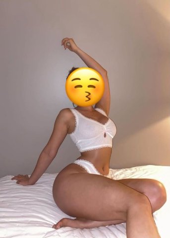Hi love, I'm a beautiful tan-skinned girl ready to make you happy with great service - 25 - 1