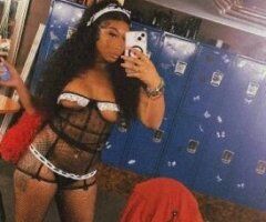 sexiiiiii waterpark millieeee💦😋🍫the head doctor 2girls shows - Image 4