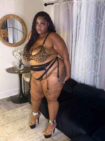 INCALLS 📍FOSSIL CREEK 💎 Your Favorite BBW Companion You’ve Been Looking For 💎 ONLY OUTCALL$ READY 🚘 Invite Me over🌹Booking/Travel Fee Upfront📲 Cum prepared and let’s enjoy ourselves. 😘 - 25 - 1