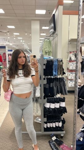 ASK FOR MY 2 GIRL MASSAGES 🥰🫶🏻! No scams, no deposits and no drama 🥰 - 23 - 1