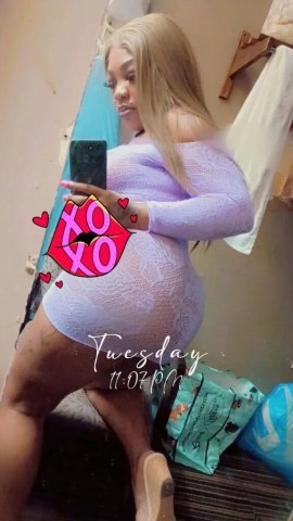 Busty Pink Pussy - 25 - 1