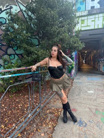 Hot & Ready 😈 - 25 - 1