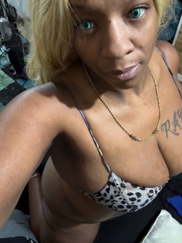 Pussy Squeeze $$Push my hole open 💲💲San Angelo - 27 - 1