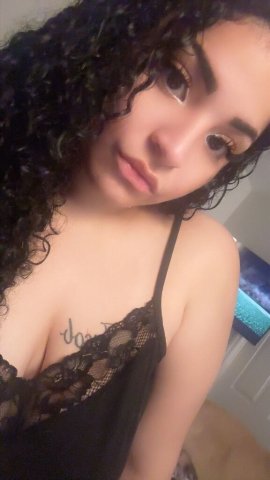 Wet Tight Young Snatch 🔥 Onlyfans.com/nikkidadon304xo 💦 Sweet Innocent Vibe Mixed Chick 😍😘🤩 Come Play w her very juicy and creamy pussy thick in the right places 🔥❤️💋 - 25 - 1