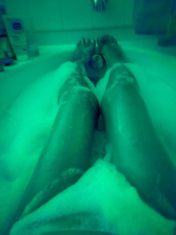 Come relax with EMERALD.... - 36 - 1