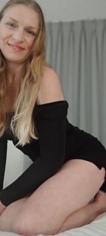 ❄ 🌨 SNOWWHITE THE NAUGHTY MILF - 34 - 1