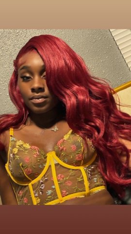 YOUR ONE AND ONLY TRUE DESIRE 🍑NOW DOING BARE DATES CONTACT FOR MORE INFO💰2 GIRLS AVAILABLE - 19 - 1