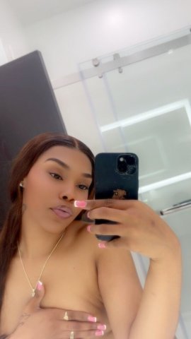 CUMM SEE ME AVAILABLE NOW 💦 CARDATE/OUTCALLS Ur favorite thick and mesmerizing lightbright goddess😝 - 20 - 1