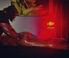 🌹Feeling Tense Let Me Help You Relieve Your Stress🫠 With A Relaxing Full Body Massage Available For You All Night💆🏾♀😌 - Image 2
