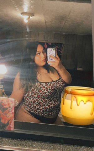 ᴛʜɪᴄᴋ ᴊᴜɪᴄʏ ʟᴀᴛɪɴᴀ ᴍᴀᴍɪ🍑💦🤫🌺 ᴛʜᴇ ᴍᴏꜱᴛ ᴍᴀɢɪᴄᴀʟ ᴍᴏᴜᴛʜ🪄🧚🏼🫦😵‍ - 26 - 1