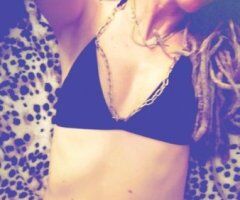 💚 Want to make bad decisons feel amazing!! So do i 💚 - 38 - Image 7