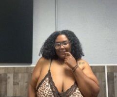 St. Louis escorts - Deal today $80 for head - 27