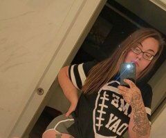 Indianapolis escorts - cum play between these thick thighs daddy - 30