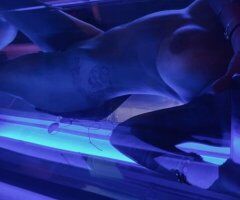 bombshell✨snowbunny - 30 - Image 2