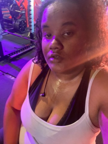 I am new to town...hmu - 28 - 1