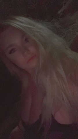 BUSTY BLONDE 💦 outcall or in prefer out - 22 - 1