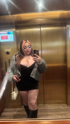 🔥 Latina Bombshell ✧ Thick, Pretty & Alluring 🔥 l - 21 - 1