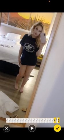 Confident, attractive, and discreet companion offering a straightforward, enjoyable experience for mature, respectful, generous, gentlemen who know what they want. - 40 - 1