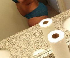 Madison escorts - pretty Browneyes - 33