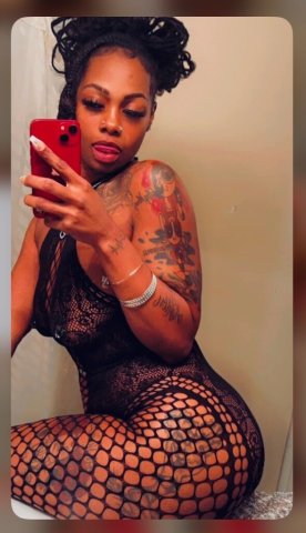 ✅... 🥰💦FINE SHIT ready😏🥰 .📲 🦋 Everything Perfect👌🏾sweet and tight 🍒🫦soaking wet💦Big Booty Thickie...❗ Hottie with a sexy body💋. hella tats🥰💦 - 26 - 1