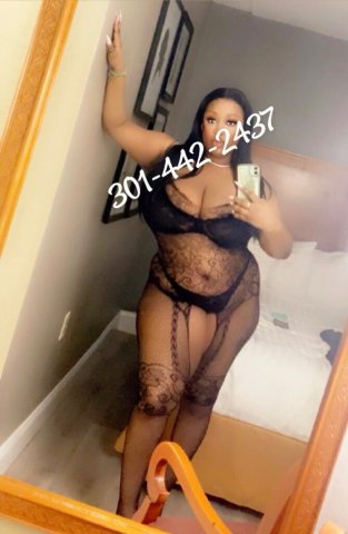 LARGO 2 NIGHTS ONLY （__人 __）Big Booty Ebony Elite Companion 🏆SUPER SQUIRTER🌊 Can I Sit on Your Face （ ๏ 人 ๏ ） - 27 - 1