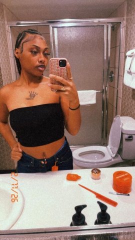 New In Town✨ Creamy And Tight Sweet Creole Delight🥵Here To Please You !!🫦🍫INCALL🏡,OUTCALL🚗AVAILABLE 🫦 - 22 - 1