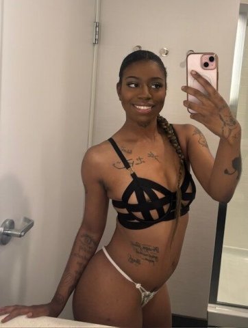 Sasha ❤ Sexy, Exotic, Upscale ! The total package 🎉 party friendly. outcalls - 24 - 1