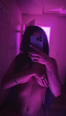 Here for a goodtime not a Long time 🤓💕 - 21 - 1