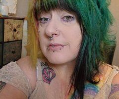 Big, sexy, fun and skilled. lets play. in blackhawk tonight - 40 - Image 2