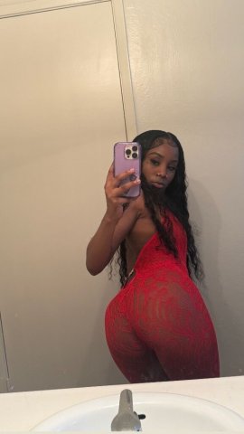SEXY PETITE FANTASY GIRL😍🍫WET and CREAMY💦OUTCALLS ONLY🥰 - 20 - 1