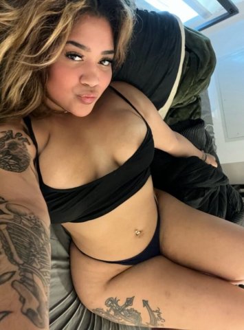 Available now❤ready to have fun Lets have a good time🍎 - 28 - 1