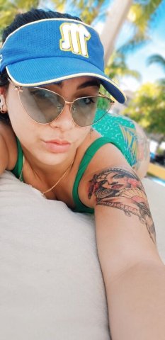 cubana sensual y caliente - 25 - 1