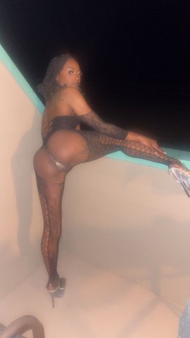 BACK IN TOWN 🫣 ‼ 🥂💃🏾 LETS PARTY 🌹 CHOCOLATE GODDESS 🥰🥂 NURU MASSAGES AVAILABLE 24/7🪭 - 25 - 1