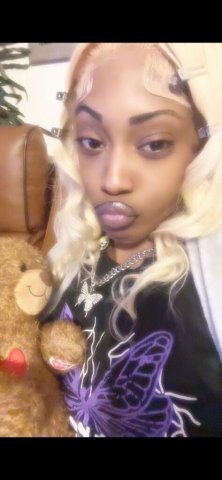 Room Til 11 hmu ! Car Dates & OutCall Fun 😘🙈 - 21 - 1