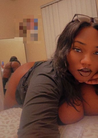 Out Calls available 💕 Lets Play 💦 - 25 - 1